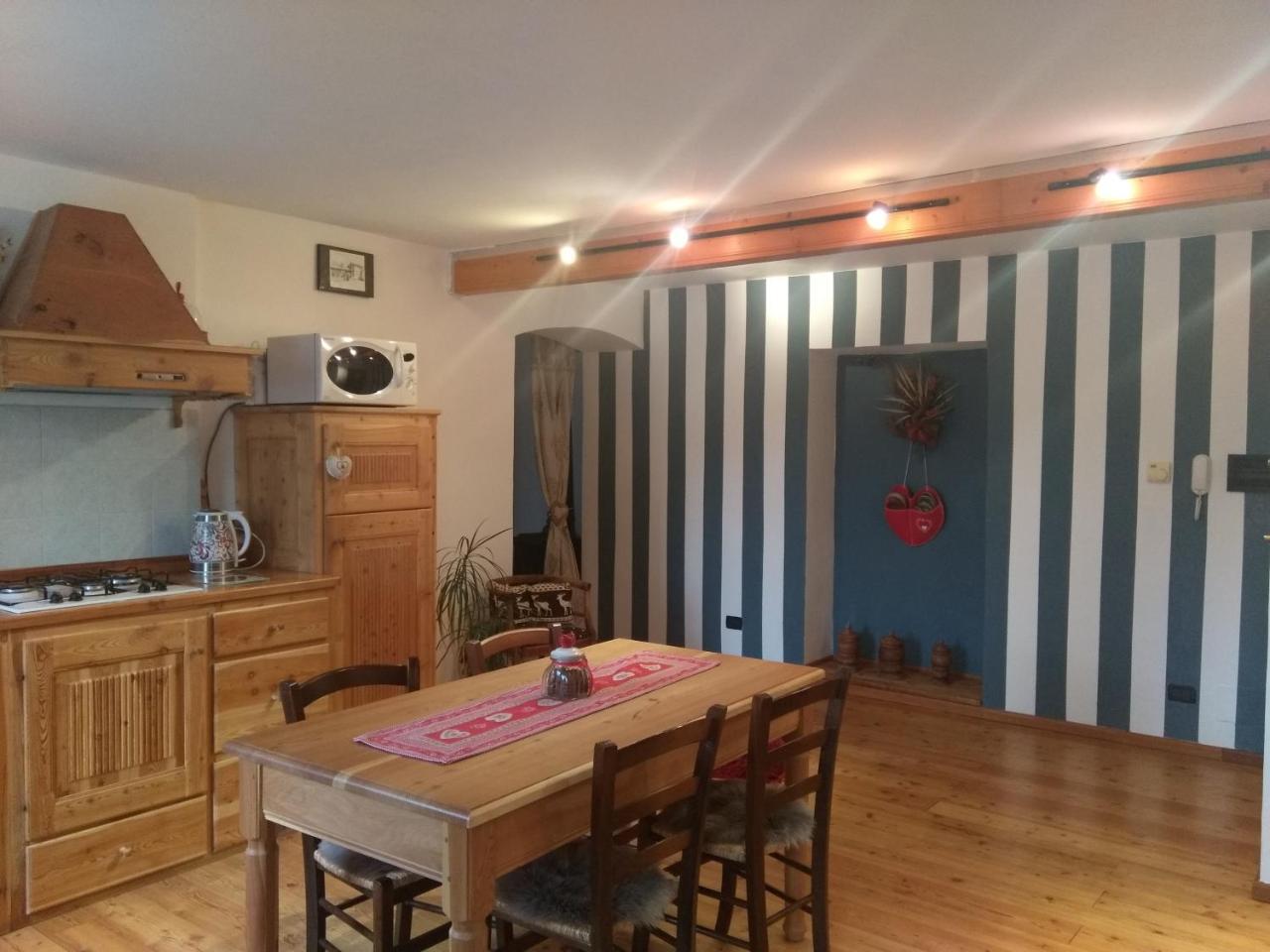 Maison Besenval Leilighet Aosta Eksteriør bilde