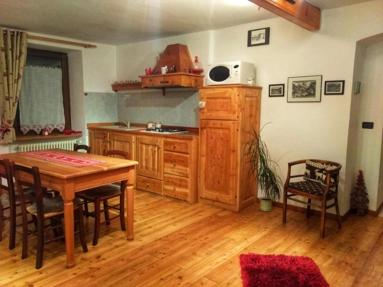 Maison Besenval Leilighet Aosta Eksteriør bilde